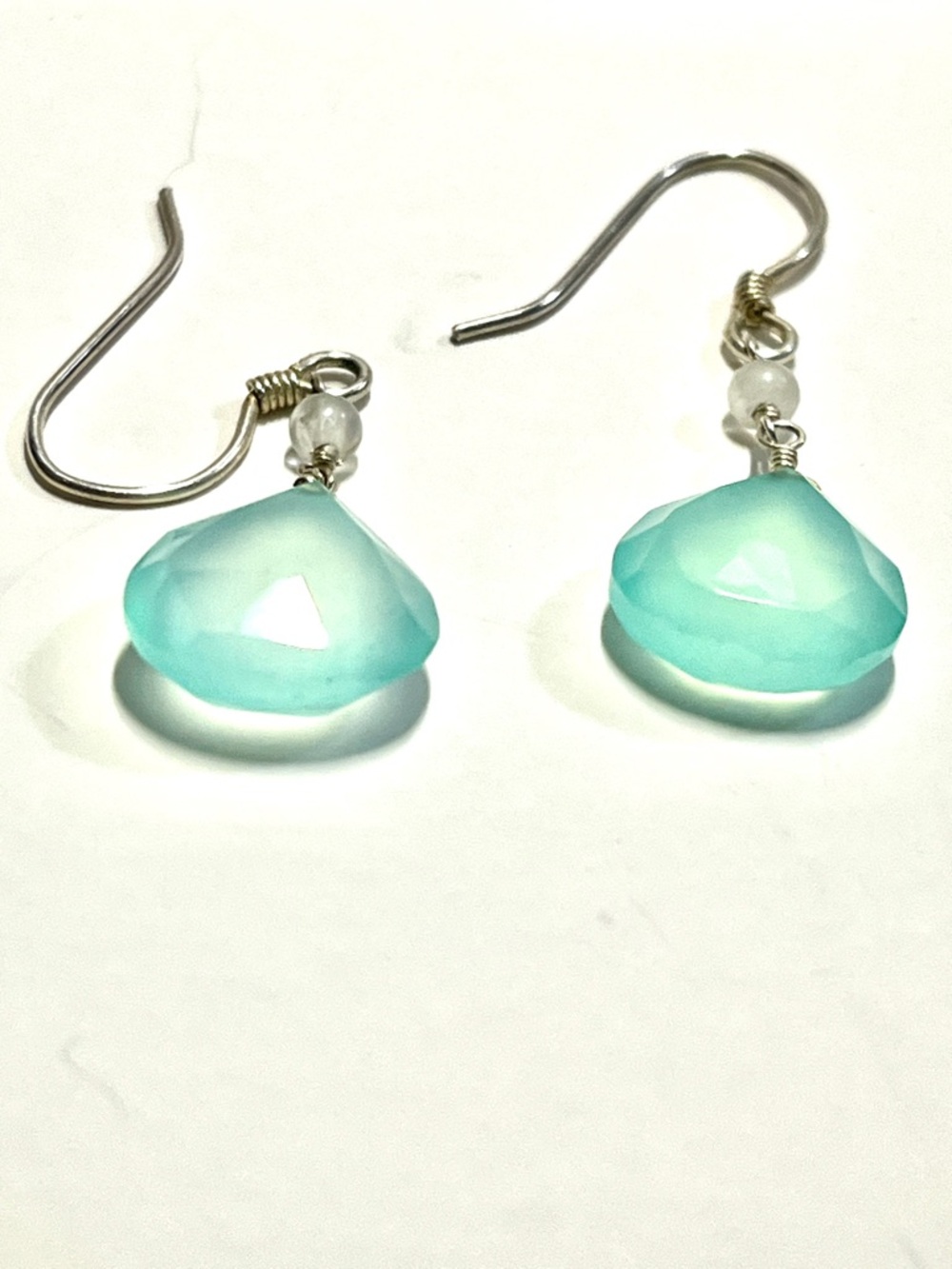 Sterling Silver Briolette Dangle Pierced Earrings Aqua Blue Faceted Gem Drops